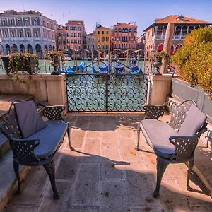  Apartment Grimaldi Hermitage Canal Grande View Italien